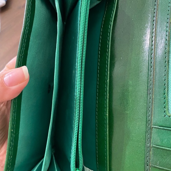 Green leather wallet - Picture 6 of 7